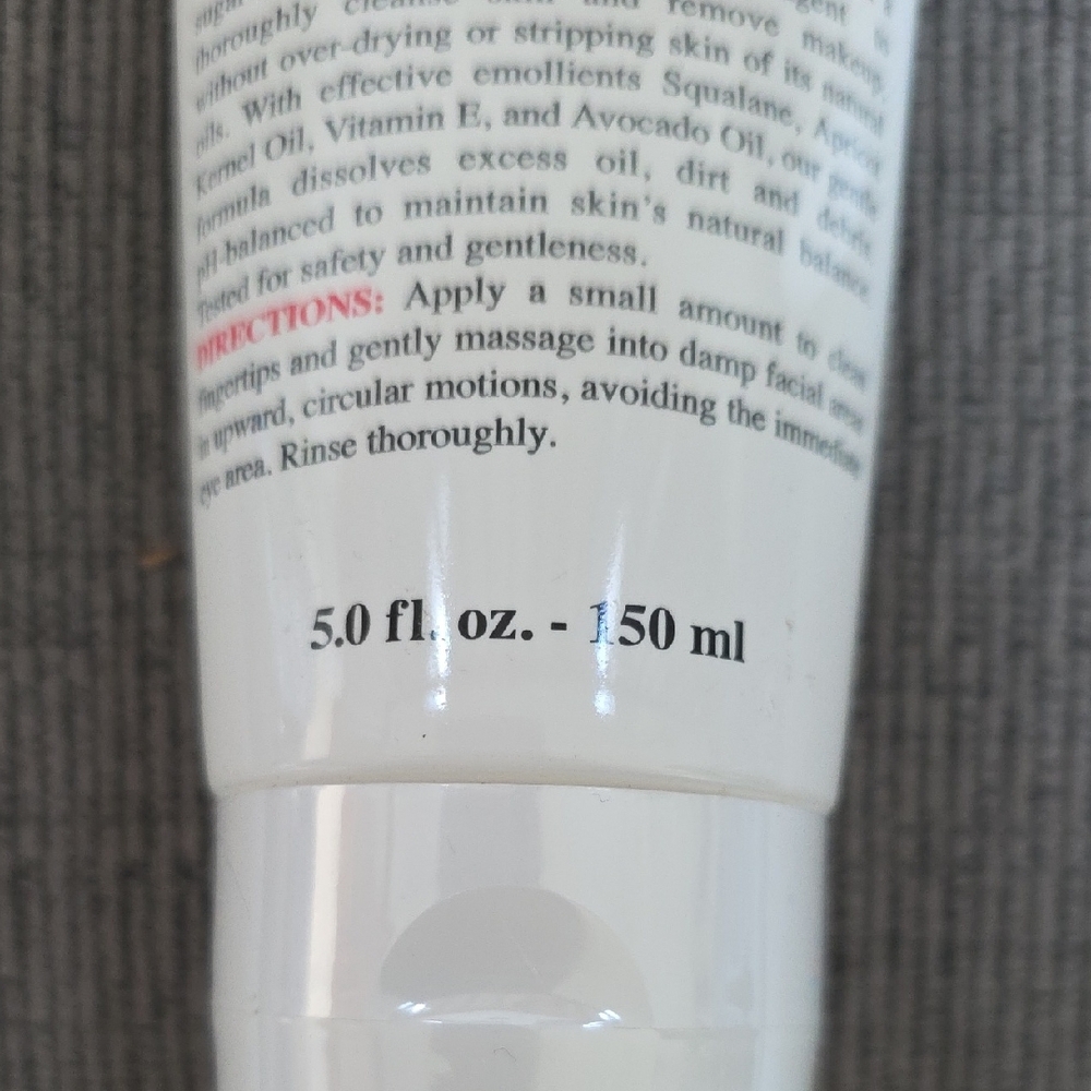 Kiehl's Ultra Facial Cleanser Two Pack, 5oz. Each, New. - Picture 7 of 7
